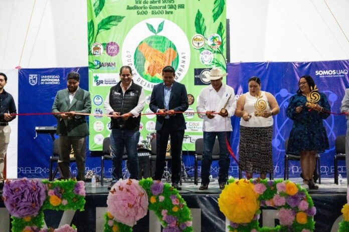 Destaca JAPAM importancia de la gestión hídrica en el 4to Foro de Sustentabilidad de la UAQ