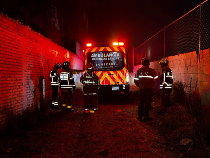 Cae mujer desde mirador en el Centro de SJR; cuerpos de emergencia logran su rescate