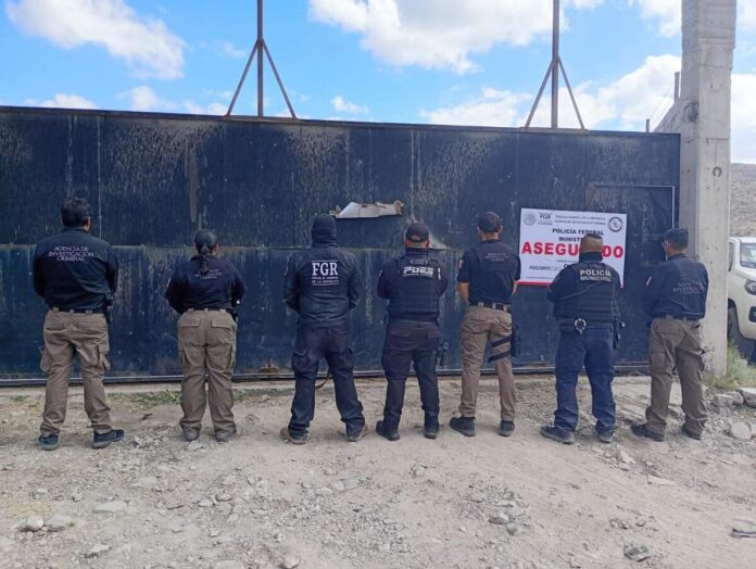 FGR recupera autotransporte federal robado en Querétaro