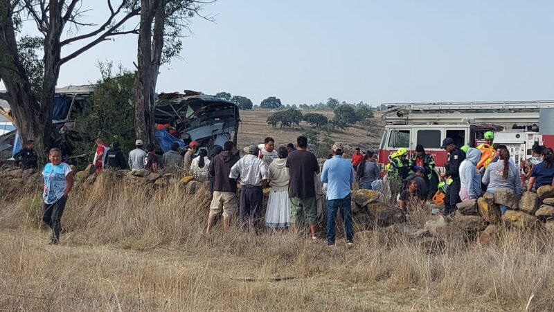 Choque de autobús Amealcenses deja 9 muertos y 14 heridos