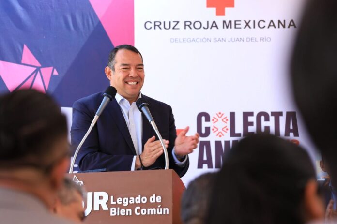 Roberto Cabrera encabeza arranque de la Colecta Anual 2026 de la Cruz Roja Mexicana San Juan del Río