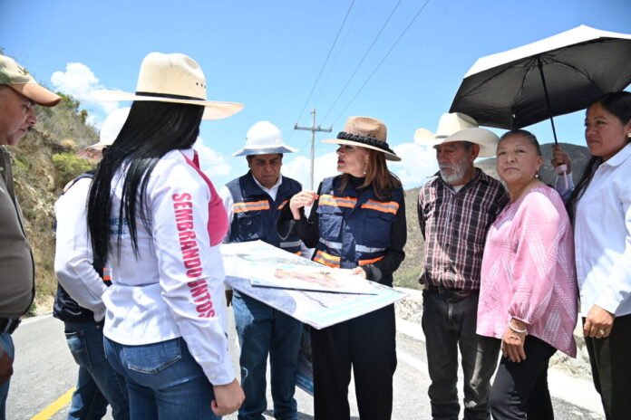 Supervisa CEI conclusión de obras carreteras en el municipio de Peñamiller