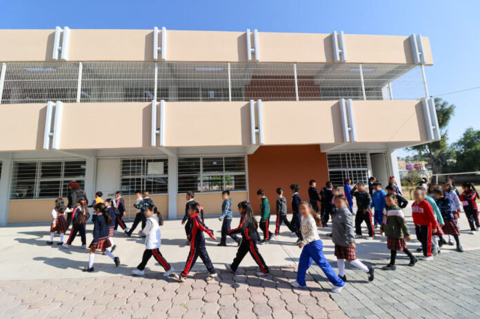 Querétaro descarta cambios en calendario escolar 2025-2026