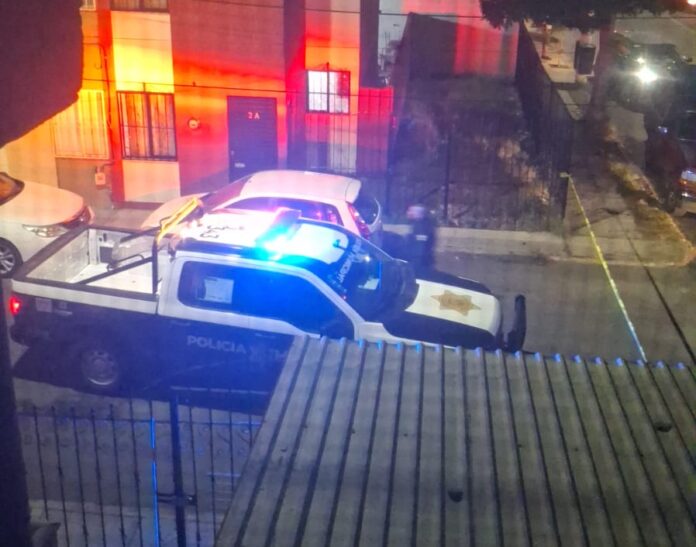 Riña deja una persona sin vida y otra lesionada en San Pedrito Peñuelas, Qro