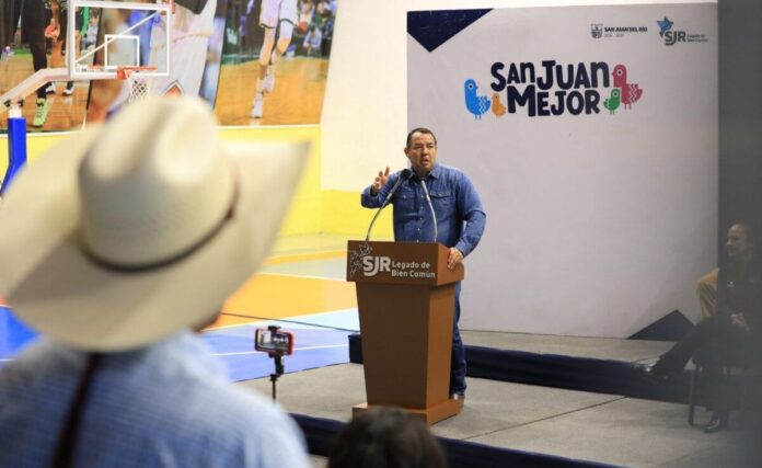 Roberto Cabrera encabeza jornada del RAN Móvil en San Juan del Río
