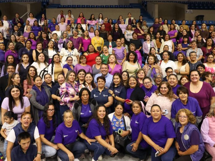 Roberto Cabrera encabeza el primer aniversario de Enlaces Púrpura en SJR