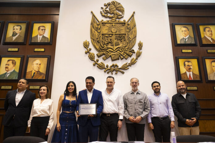 Entrega Mauricio Kuri el distintivo Talento sin Barreras a 20 empresas incluyentes
