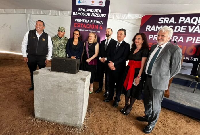 Colocan primera piedra de cuarta estación de bomberos en San Juan del Río; se llamará 