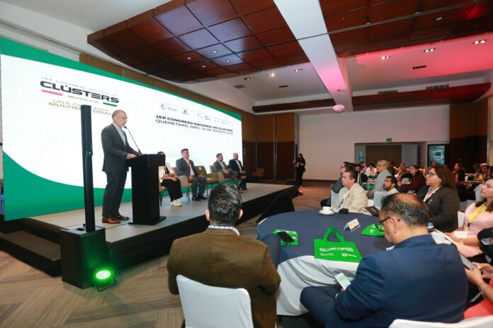 Inaugura SEDESU Primer Congreso Nacional de Clústers en Querétaro