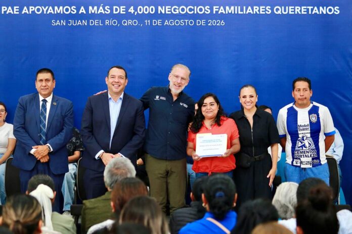 Entregan certificados del Programa de Apoyo a la Economía Familiar en SJR