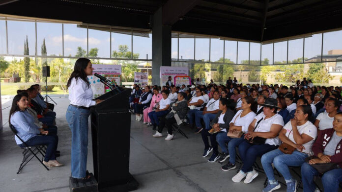 Reúne SEDIF a 260 beneficiarios en Encuentro Regional de Desarrollo Comunitario en Huimilpan