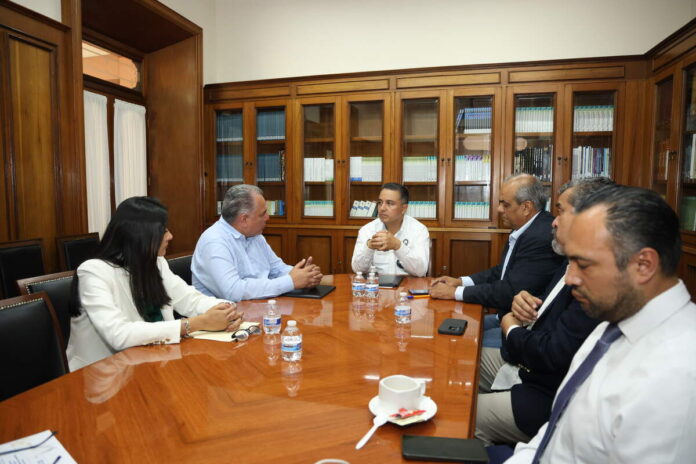 Firma Gobierno de Querétaro convenio con Fuerza Migrante para atender a queretanos en EE. UU.