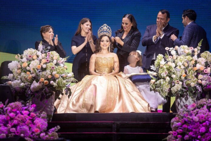 Con la coronación de la Reina Viviana I, inauguran la Feria San Juan del Río 2026