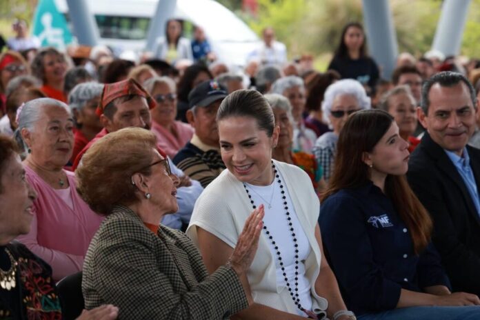 Centro de adultos mayores de San Juan del Río cumple tres años
