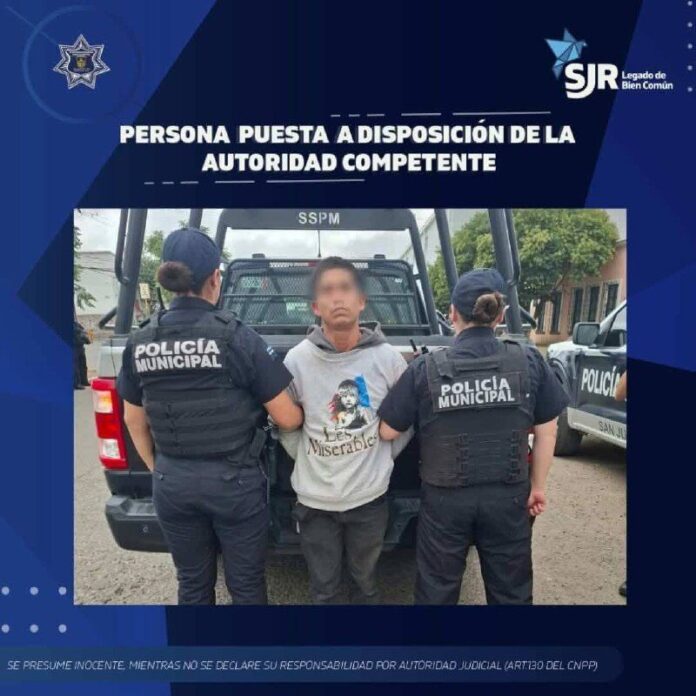 Policía detiene a un hombre en Valle de Oro de San Juan del Río