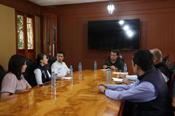 SEDESOQ revisa programas sociales en municipios de la Sierra Gorda
